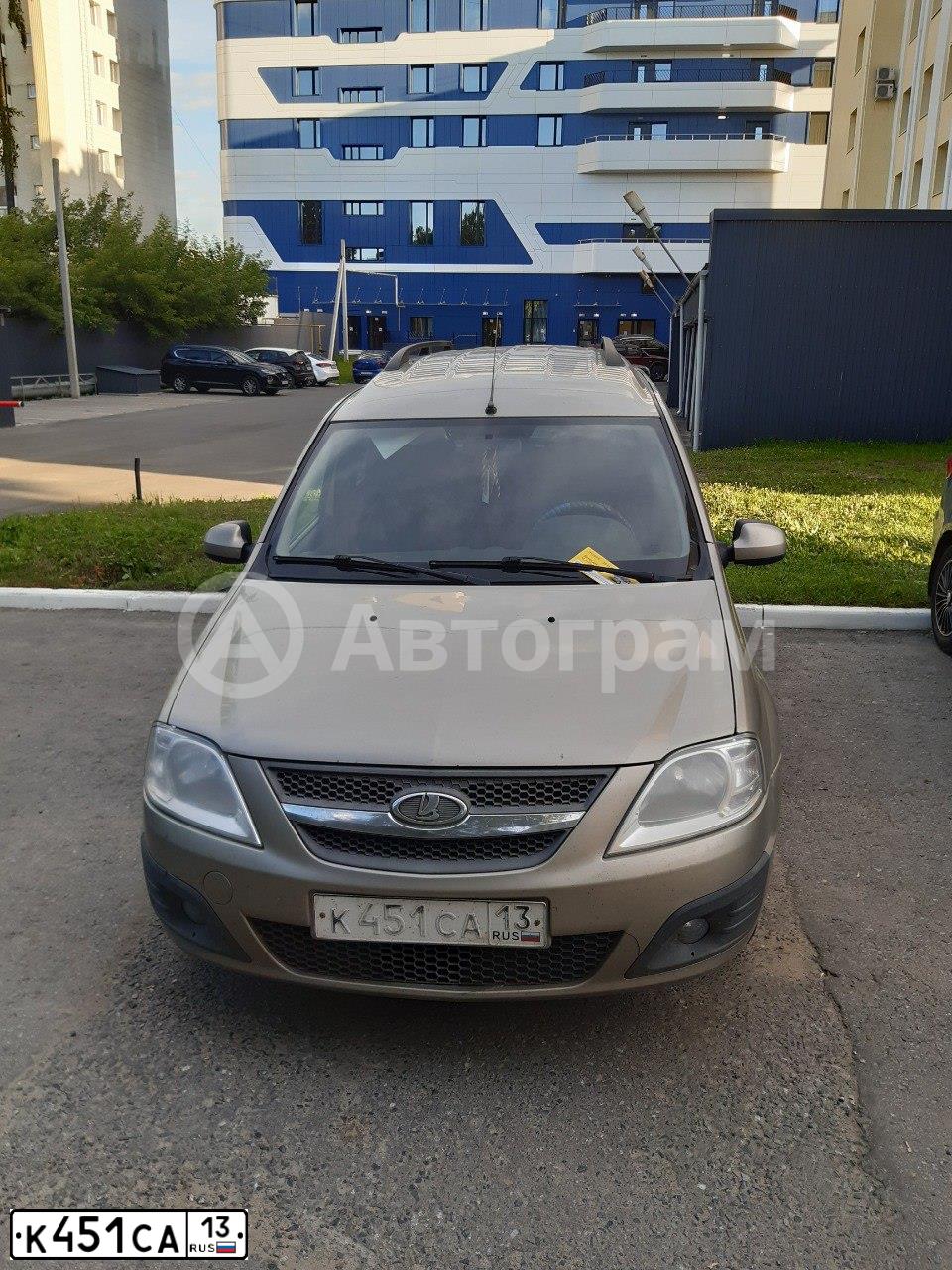 Фото автомобиля LADA LARGUS, 2014 — госномер К451СА13. Цвет: СЕРО-БЕЖЕВЫЙ
