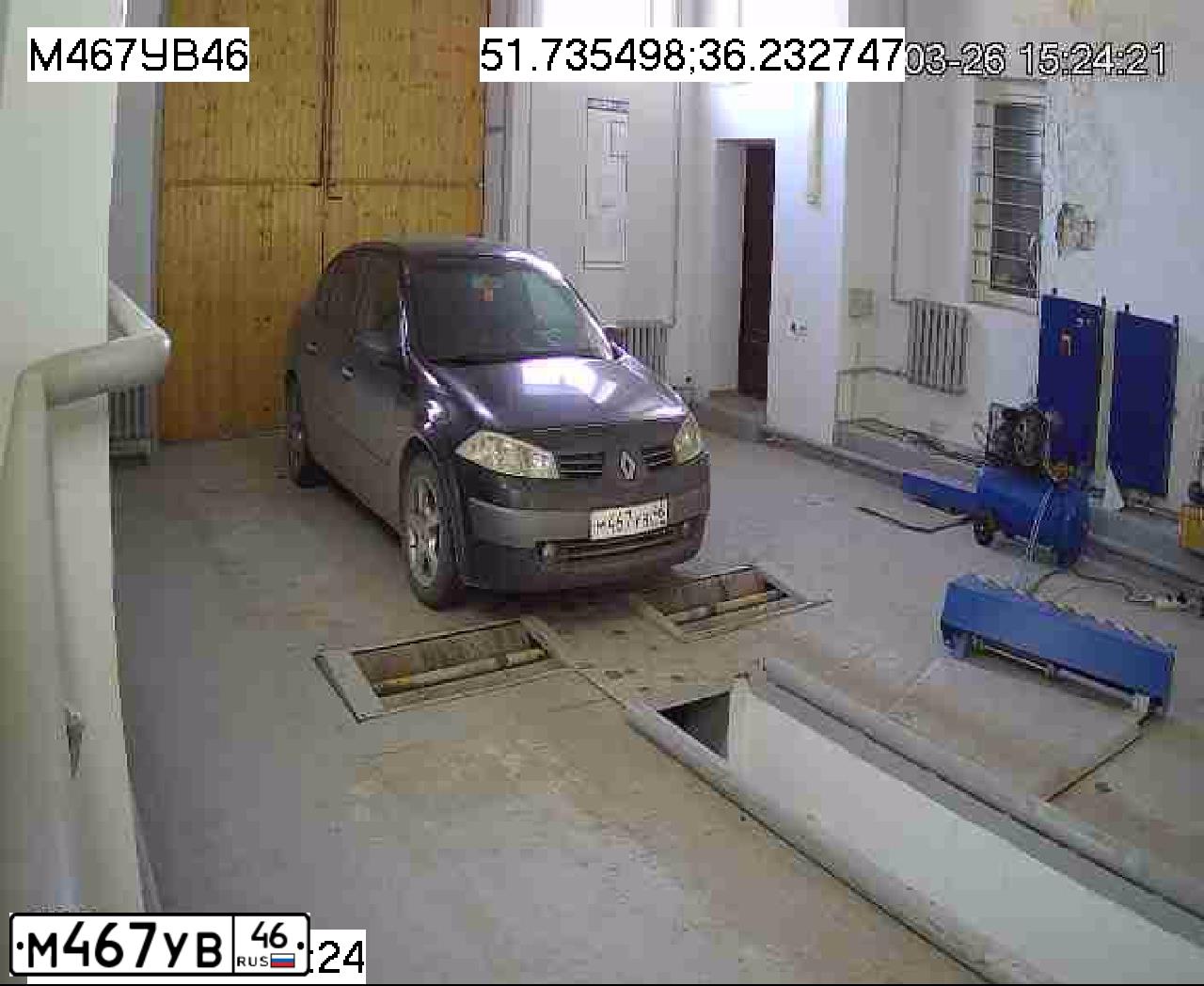 Фото автомобиля RENAULT MEGANE, 2005 — госномер М467УВ46. Цвет: ЧЕРНЫЙ