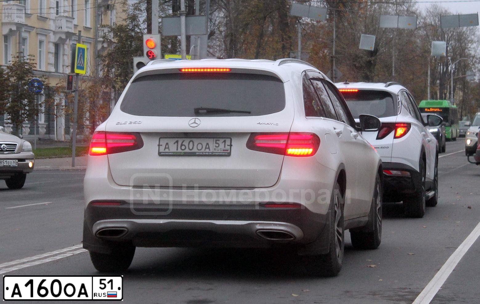 Фото автомобиля MERCEDES GLC-KLASSE, 2015 — госномер В001УВ178. Цвет: БЕЛЫЙ