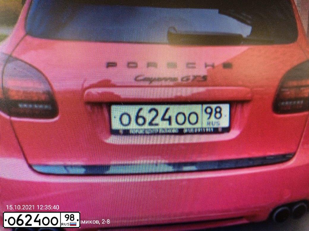 Фото автомобиля INFINITI QX70 /FX/, 2010 — госномер В582ВВ77. Цвет: ЧЕРНЫЙ