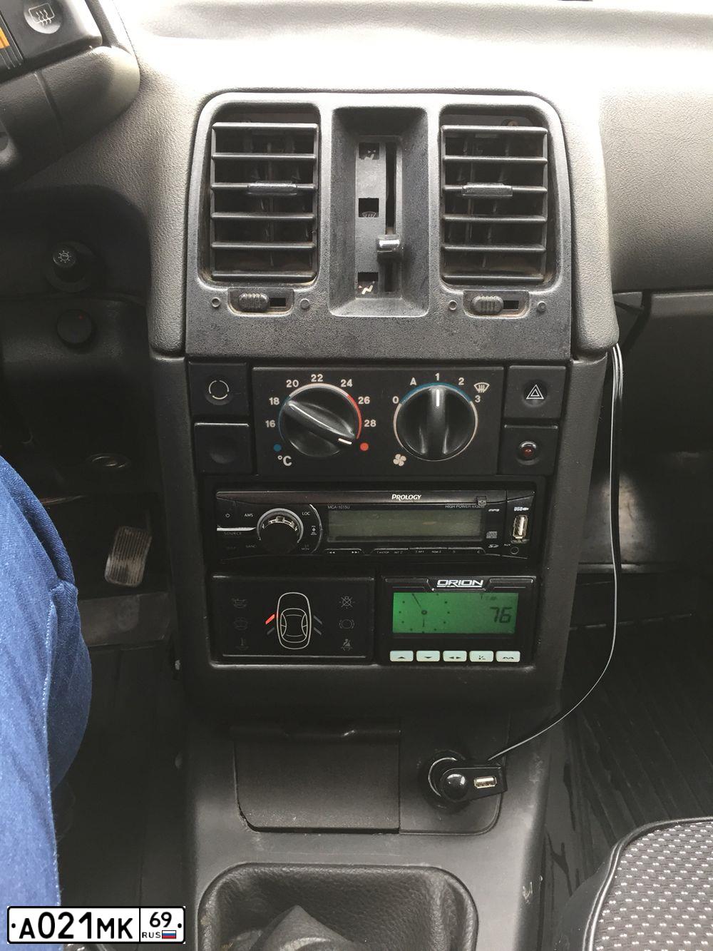 Фото автомобиля LADA 2110, 2000 — госномер А482ЕС172