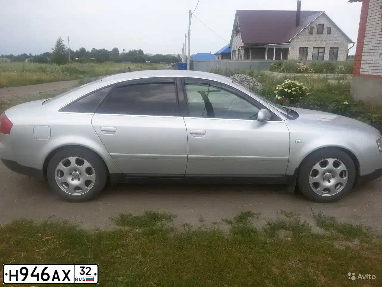 Фото автомобиля AUDI A6, 2002 — госномер Х616ЕУ136. Цвет: Серебристый