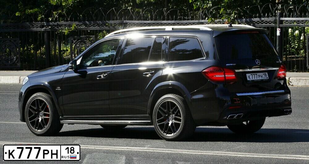 Фото автомобиля MERCEDES GLS-KLASSE, 2018 — госномер К777РН18. Цвет: ЧЕРНЫЙ