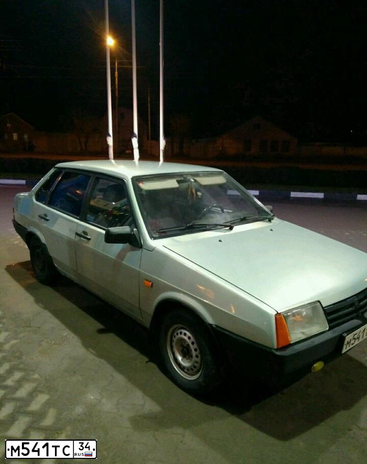 Фото автомобиля LADA 2109 SAMARA, 2001 — госномер М541ТС34. Цвет: СЕРЕБРИСТО-ЖЕЛТО-ЗЕЛЕНЫЙ