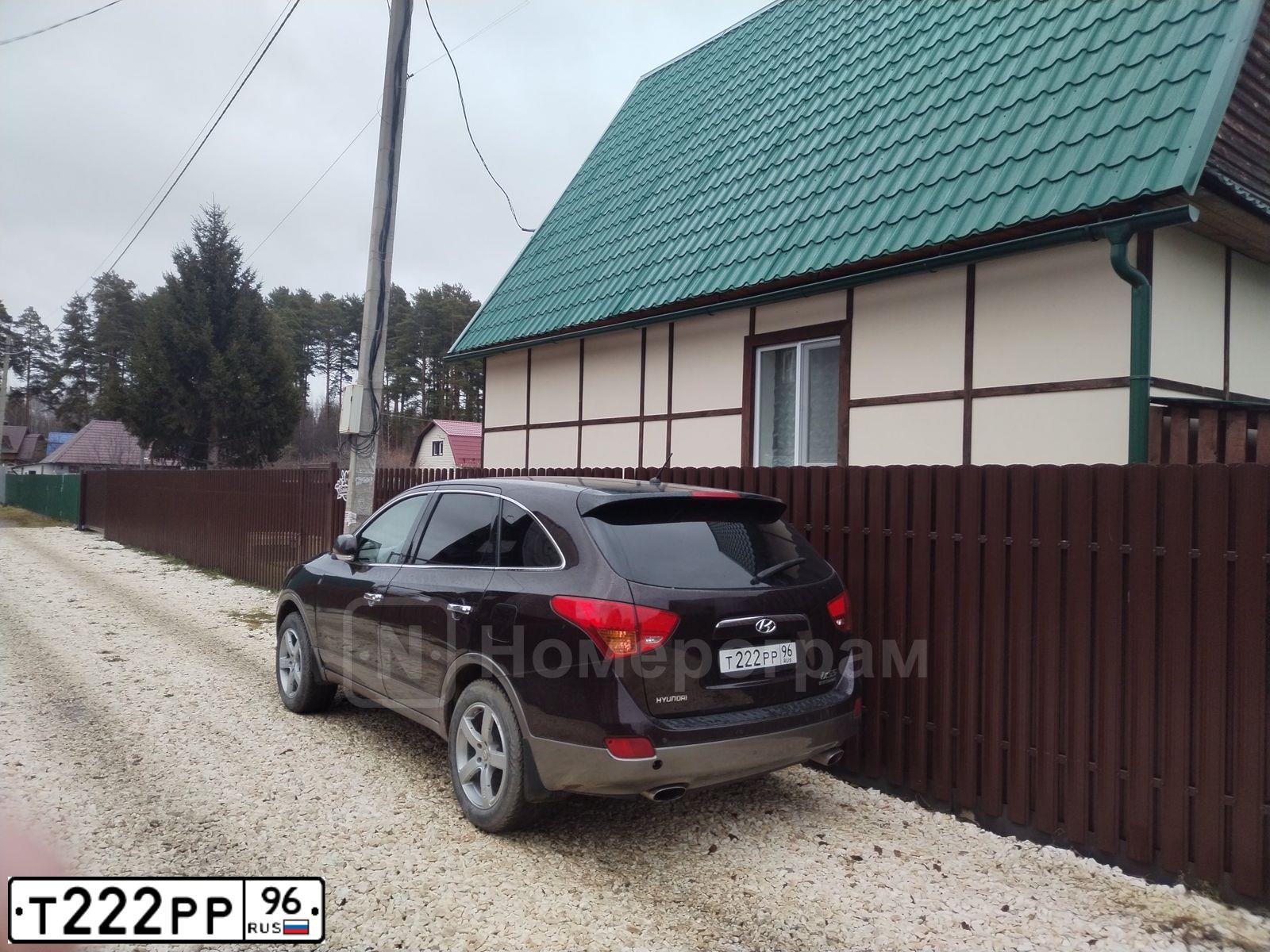 Фото автомобиля HYUNDAI GETZ, 2010 — госномер К464НЕ196. Цвет: ЧЕРНЫЙ