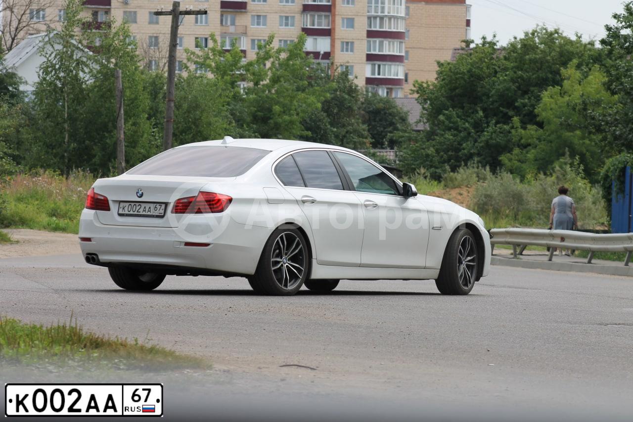 Фото автомобиля BMW SERIE 6, 2005 — госномер К002АА67. Цвет: СЕРЫЙ