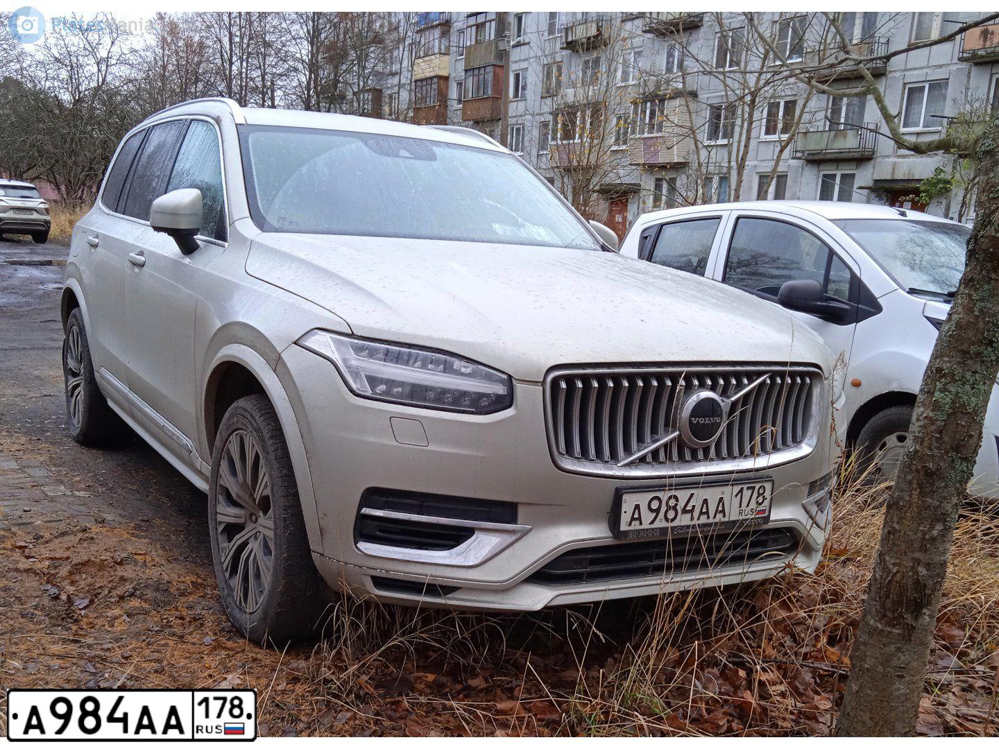 Фото автомобиля SKODA OCTAVIA, 2012 — госномер О376КО178. Цвет: ТЕМНО-СЕРЫЙ