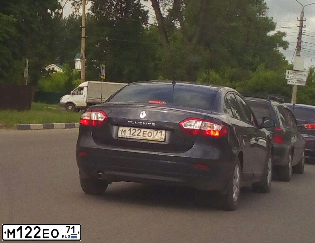 Фото автомобиля RENAULT FLUENCE, 2011 — госномер Т810ОУ71. Цвет: ТЕМНО-СЕРЫЙ