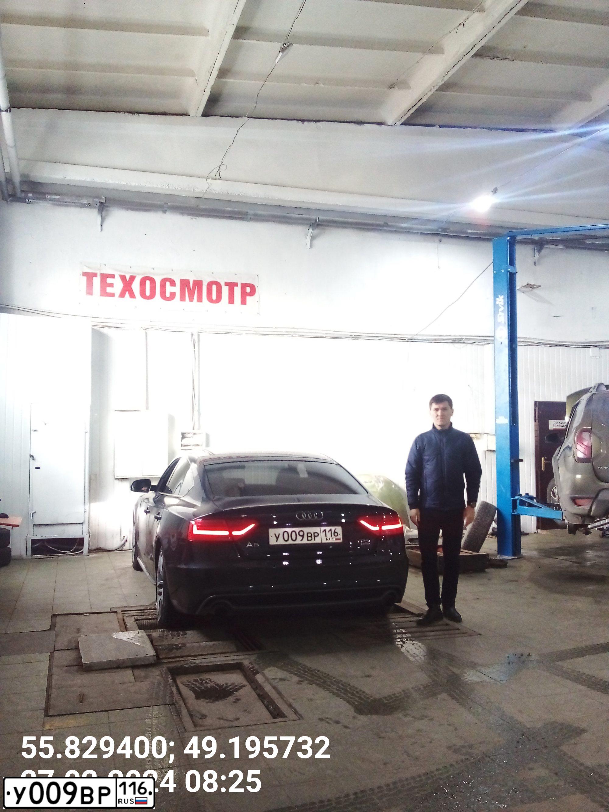 Фото автомобиля LADA 2112 LADA, 2005 — госномер У009ВР16. Цвет: ТЕМНО-МАЛИНОВЫЙ