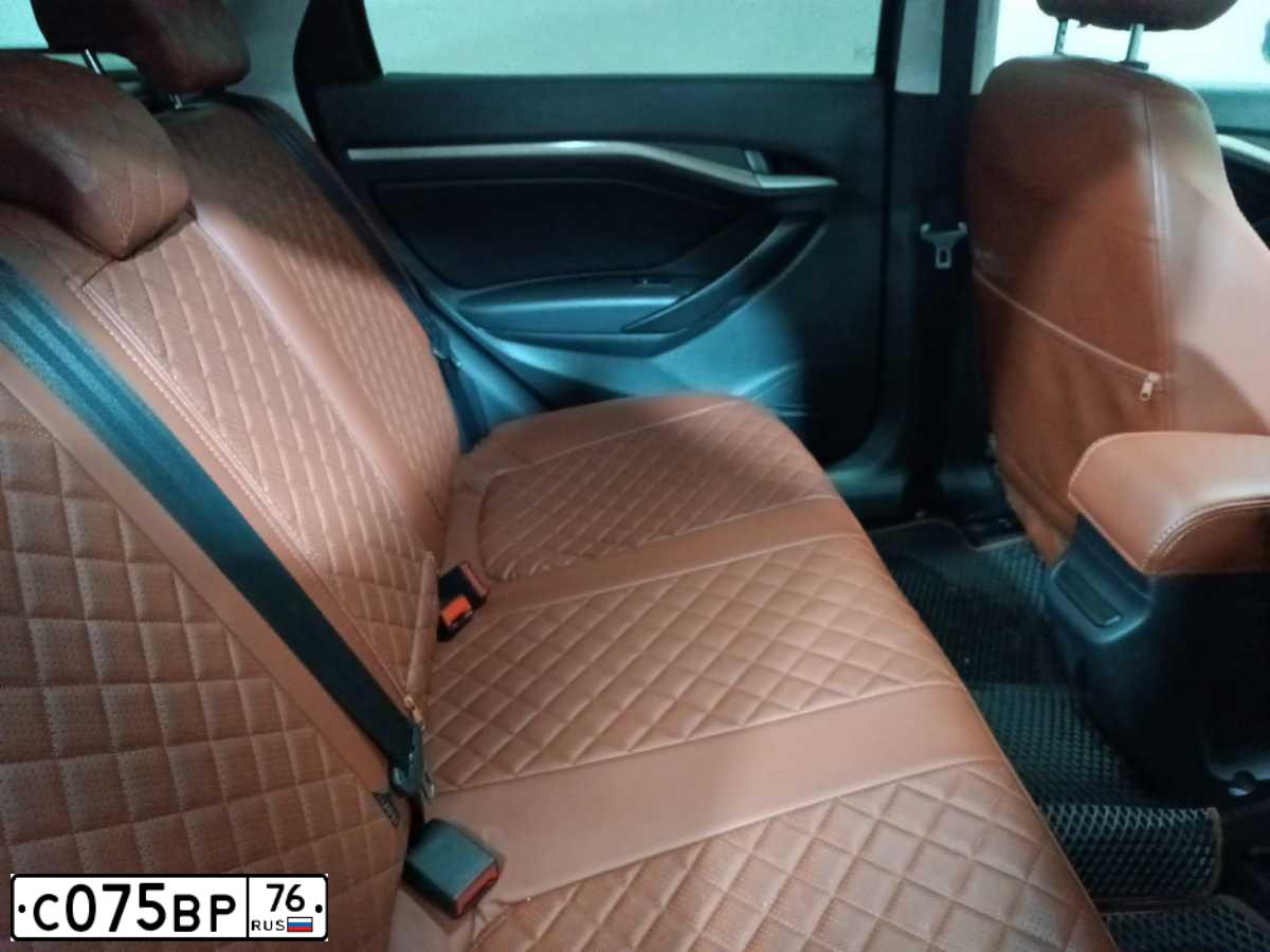 Фото автомобиля LADA VESTA, 2019 — госномер С075ВР76. Цвет: Коричневый