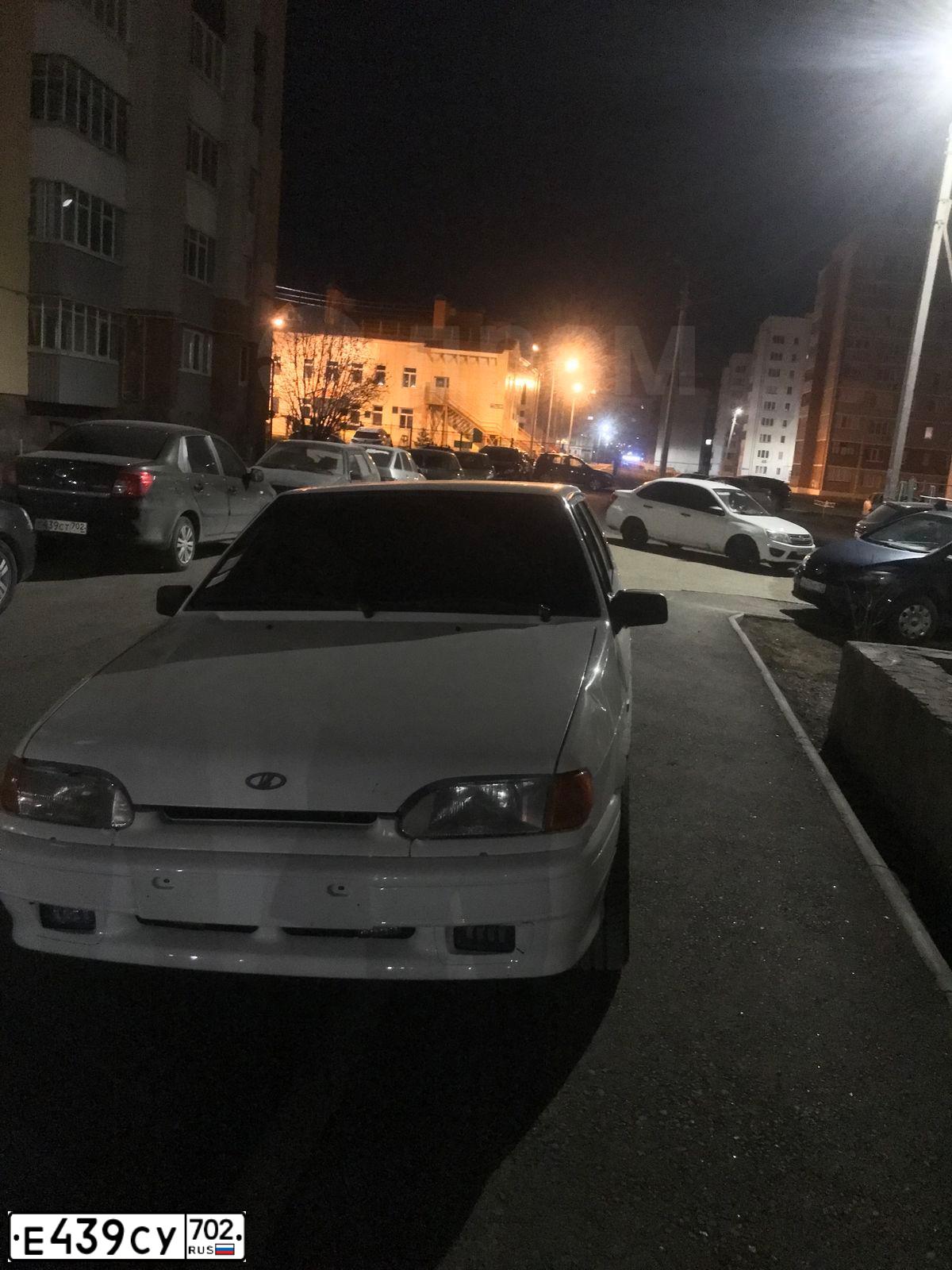 Фото автомобиля VOLKSWAGEN POLO, 2014 — госномер Е439СУ702. Цвет: Белый