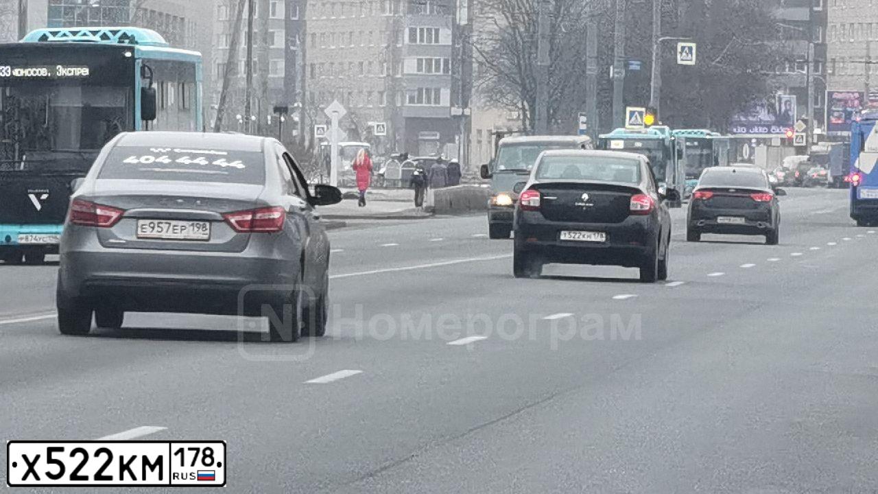 Фото автомобиля BMW 120D, 2017 — госномер А150ОК797. Цвет: синий