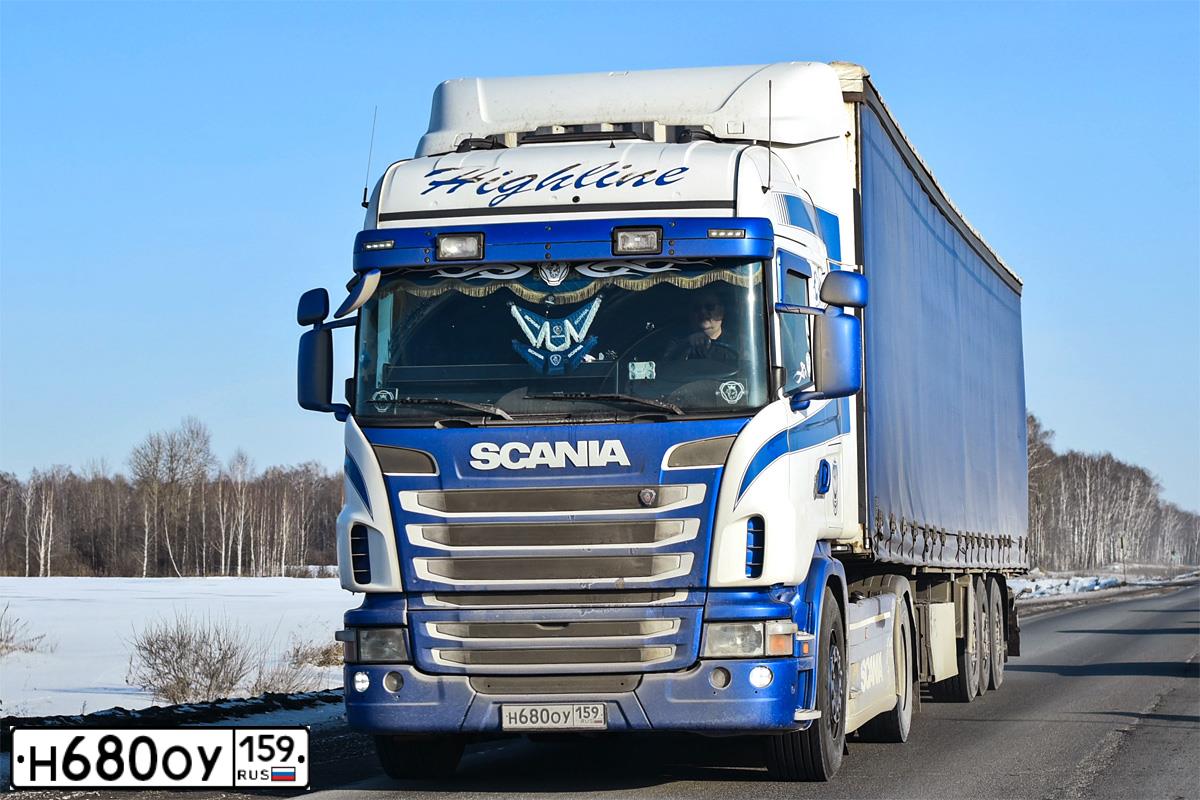 Фото автомобиля SCANIA SERIE G /4X2/, 2010 — госномер Н680ОУ159. Цвет: БЕЛЫЙ-СИНИЙ