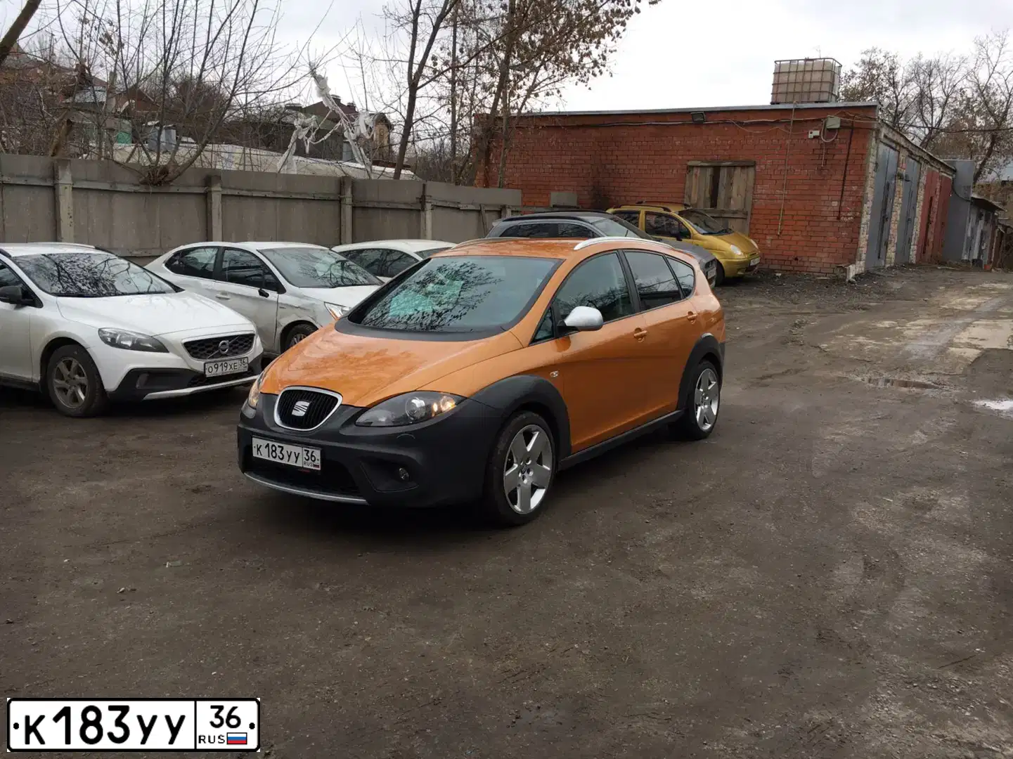Фото автомобиля LADA 2105, 2008 — госномер К183УУ96. Цвет: БЕЛЫЙ