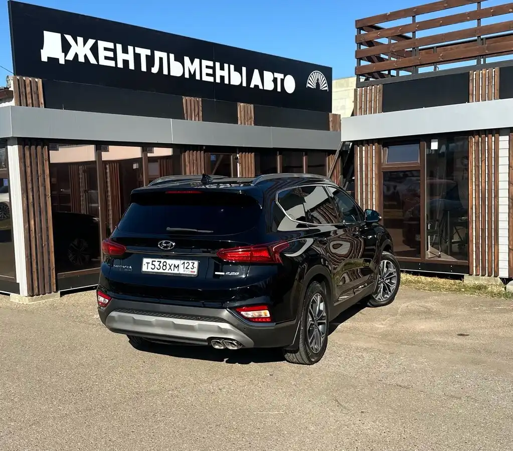 Фото автомобиля HYUNDAI SANTA FE, 2019 — госномер Н016ОО761