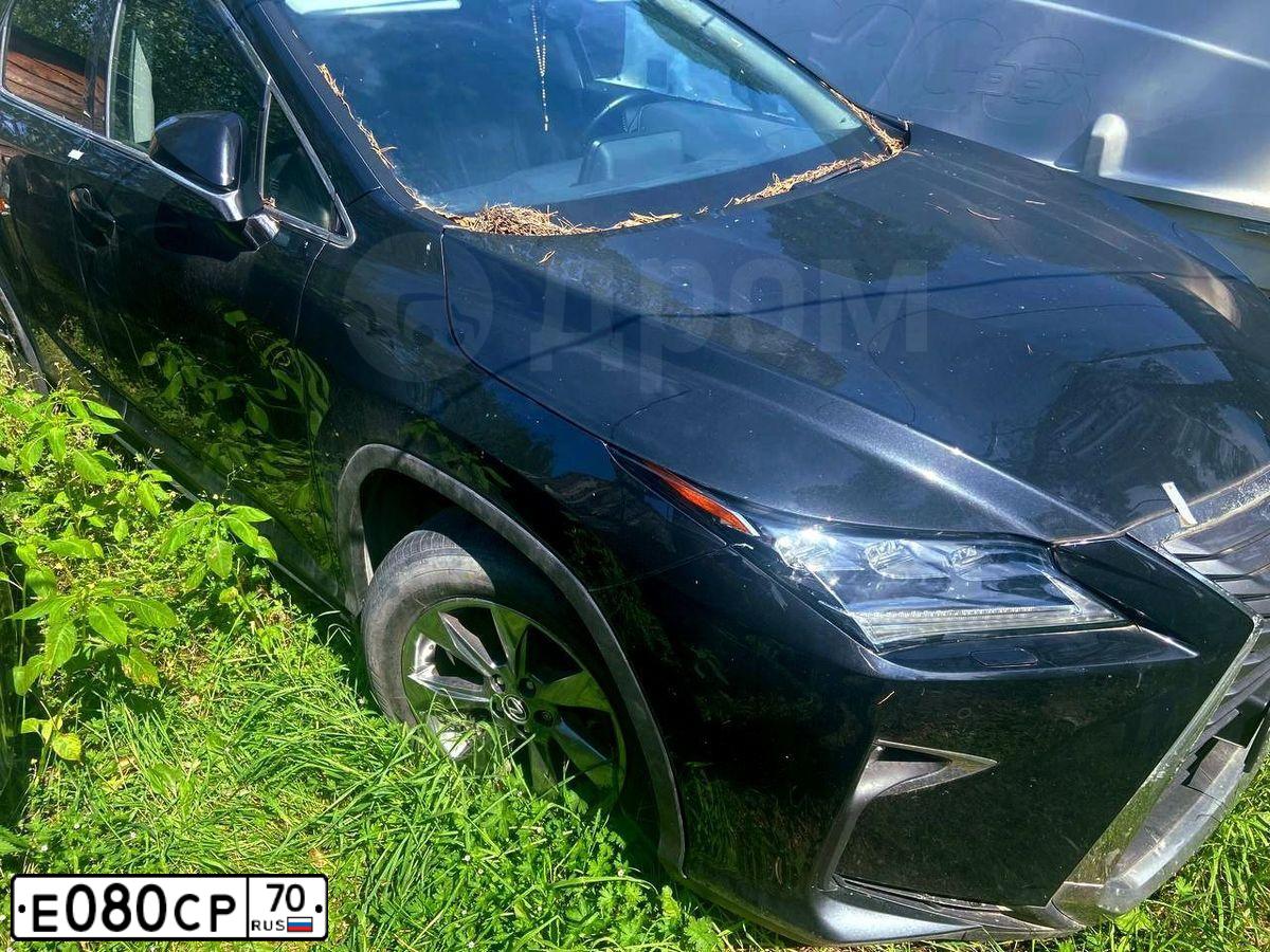 Фото автомобиля LEXUS RX, 2018 — госномер Е080СР70. Цвет: ЧЕРНЫЙ