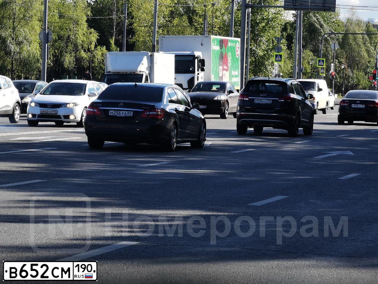Фото автомобиля KIA CERATO, 2011 — госномер М386ОХ13. Цвет: ЖЕМЧУЖНО-БЕЛЫЙ