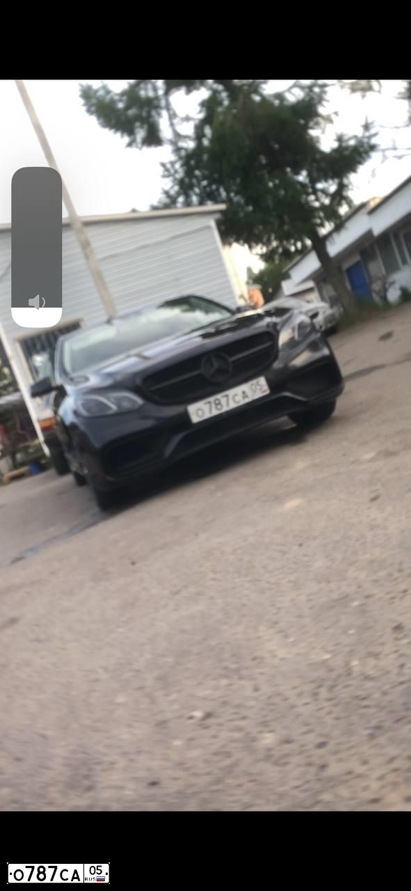 Фото автомобиля TOYOTA CAMRY, 2013 — госномер О787СА05. Цвет: СЕРЕБРИСТЫЙ МЕТАЛЛИК
