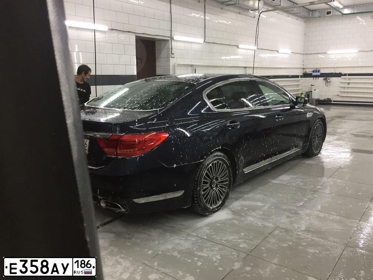 Фото автомобиля KIA QUORIS, 2013 — госномер О023АВ196. Цвет: синий
