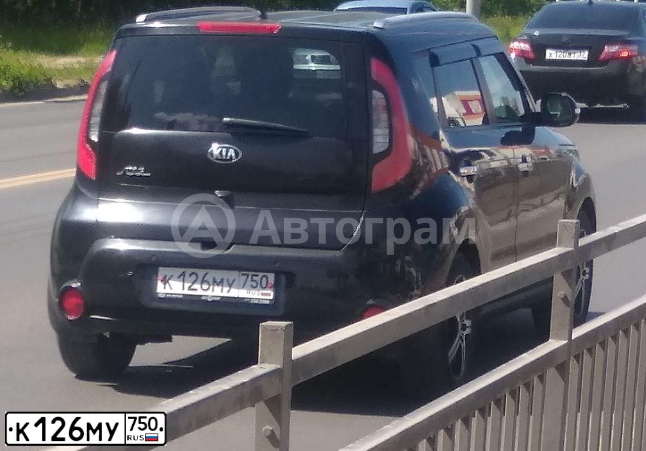 Фото автомобиля KIA SOUL, 2015 — госномер У505ОУ761. Цвет: ЧЕРНЫЙ