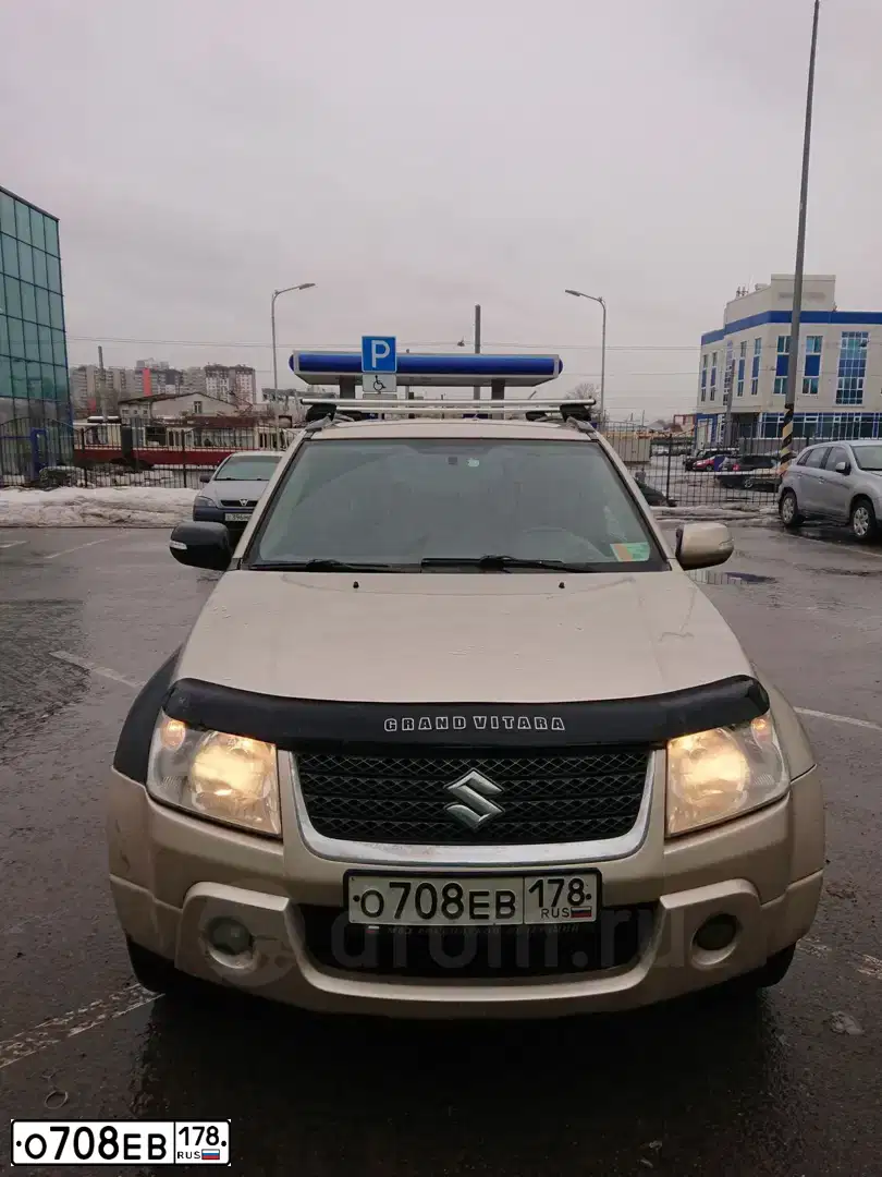 Фото автомобиля SUZUKI /GRAND/ VITARA, 2008 — госномер О708ЕВ178. Цвет: БЕЖЕВЫЙ