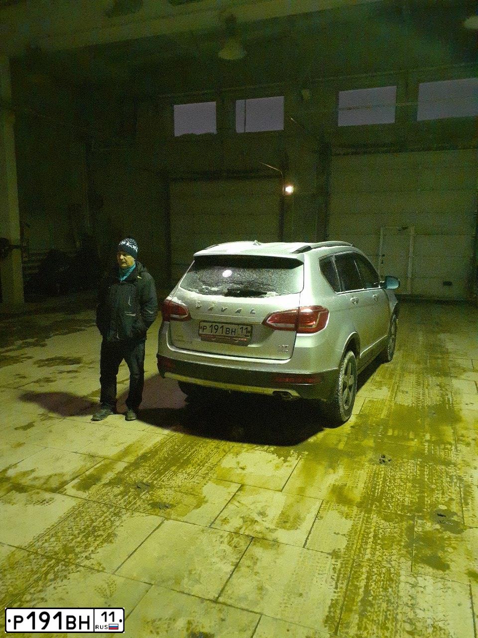 Фото автомобиля HAVAL H6, 2016 — госномер С774АА11. Цвет: Серебристый