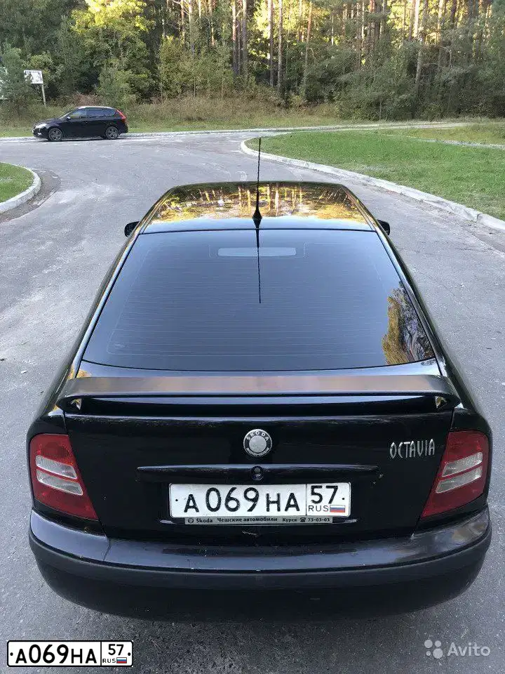 Фото автомобиля SKODA OCTAVIA, 2008 — госномер А069НА57. Цвет: ЧЕРНЫЙ
