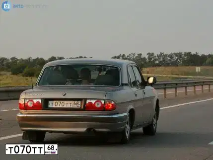Фото автомобиля GAZ 3110 WOLGA, 2008 — госномер Т070ТТ68. Цвет: Золотисто-бежевый