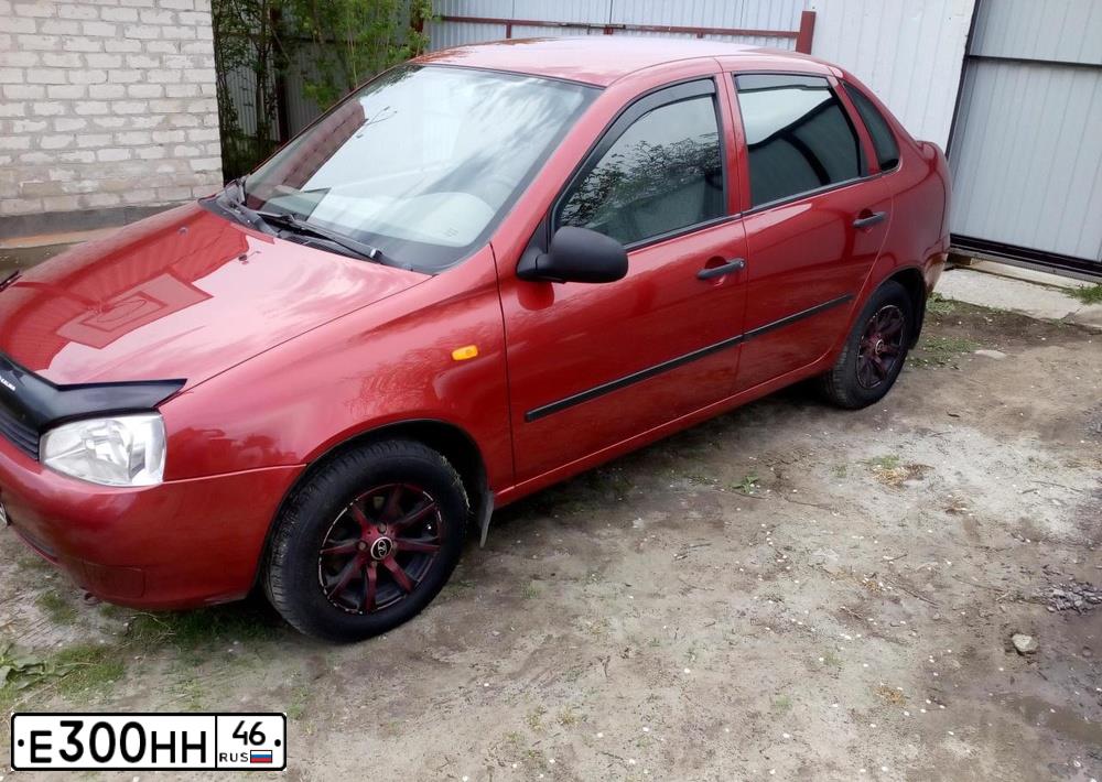 Фото автомобиля LADA Kalina, 2003 — госномер Е300НН46