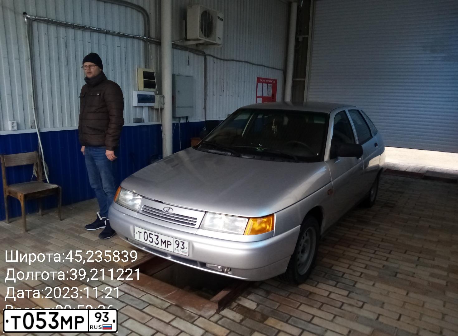 Фото автомобиля LADA 2112, 2004 — госномер Т053МР93. Цвет: ЧЕРНЫЙ