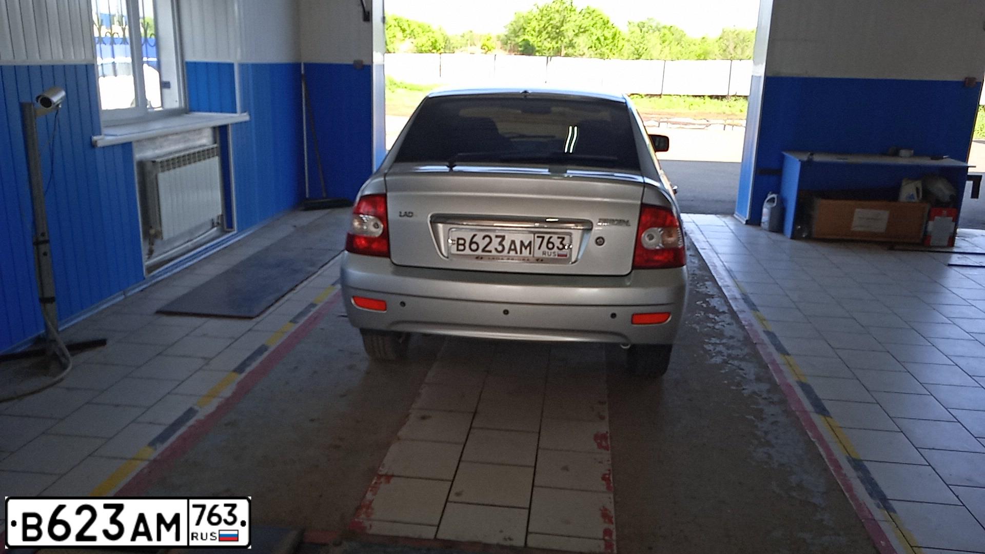 Фото автомобиля LADA 2172 PRIORA, 2010 — госномер В623АМ763. Цвет: Светло-Серебристый металлик