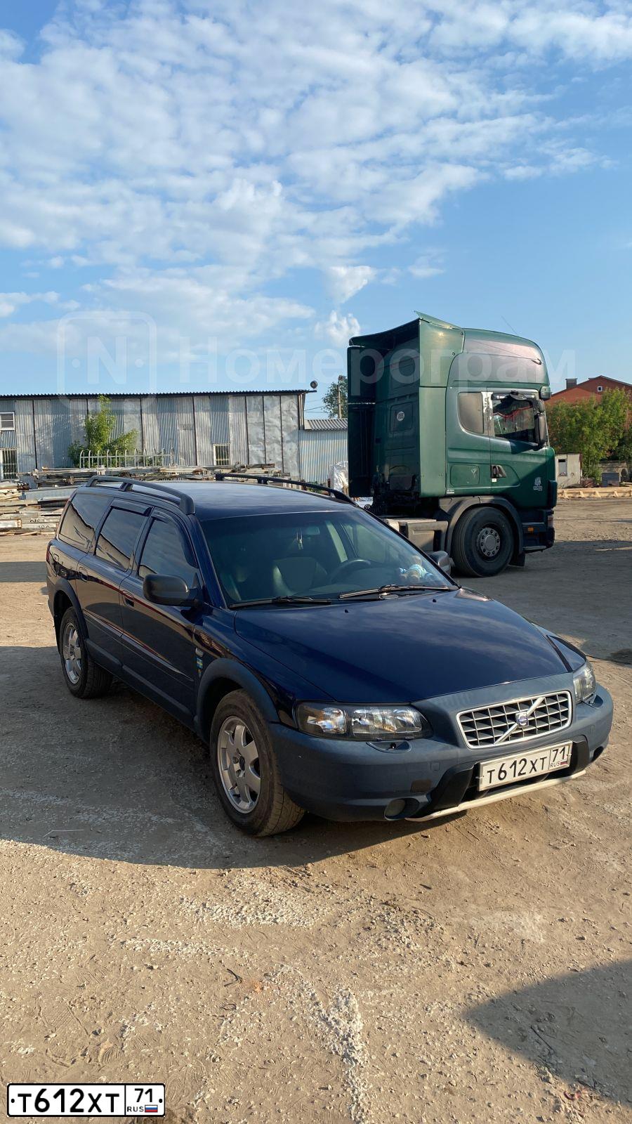 Фото автомобиля ВОЛЬВО V70, 2002 — госномер Т612ХТ71. Цвет: синий