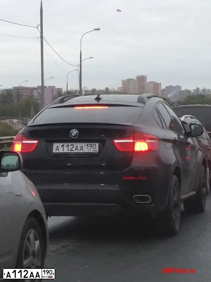 Фото автомобиля BMW X6, 2011 — госномер А112АА190. Цвет: ЧЕРНЫЙ