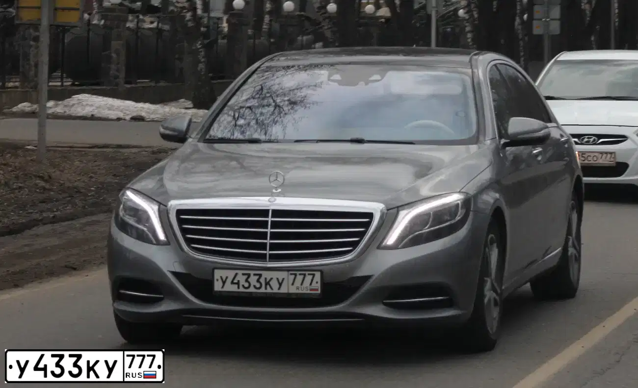 Фото автомобиля MERCEDES S-KLASSE, 2014 — госномер В222ВН13. Цвет: СЕРЫЙ