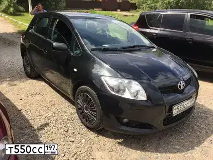 Фото автомобиля TOYOTA AURIS, 2008 — госномер Т550СС197. Цвет: ЧЕРНЫЙ