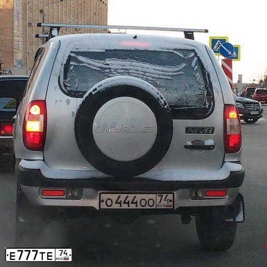 Фото автомобиля MERCEDES GL-KLASSE, 2006 — госномер С111СС74. Цвет: ЧЕРНЫЙ