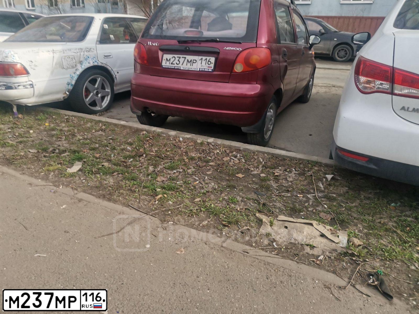 Фото автомобиля DAEWOO MATIZ, 2008 — госномер М237МР116. Цвет: БОРДОВЫЙ