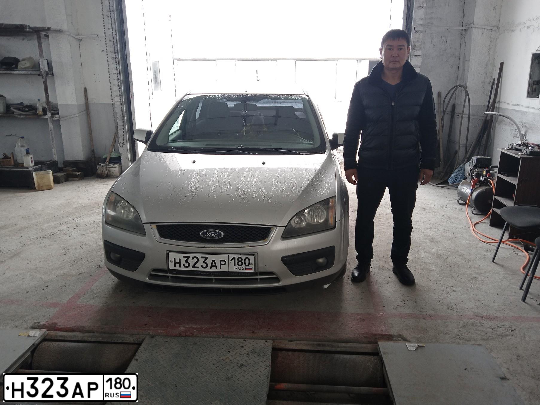 Фото автомобиля FORD FOCUS, 2007 — госномер М307ЕХ790. Цвет: СЕРЕБРИСТЫЙ