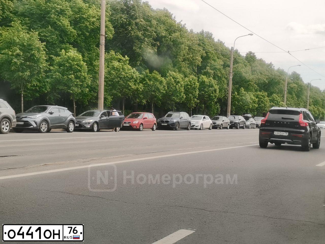 Фото автомобиля FORD MONDEO, 2009 — госномер У674РМ799. Цвет: СВЕТЛО-СЕРЫЙ