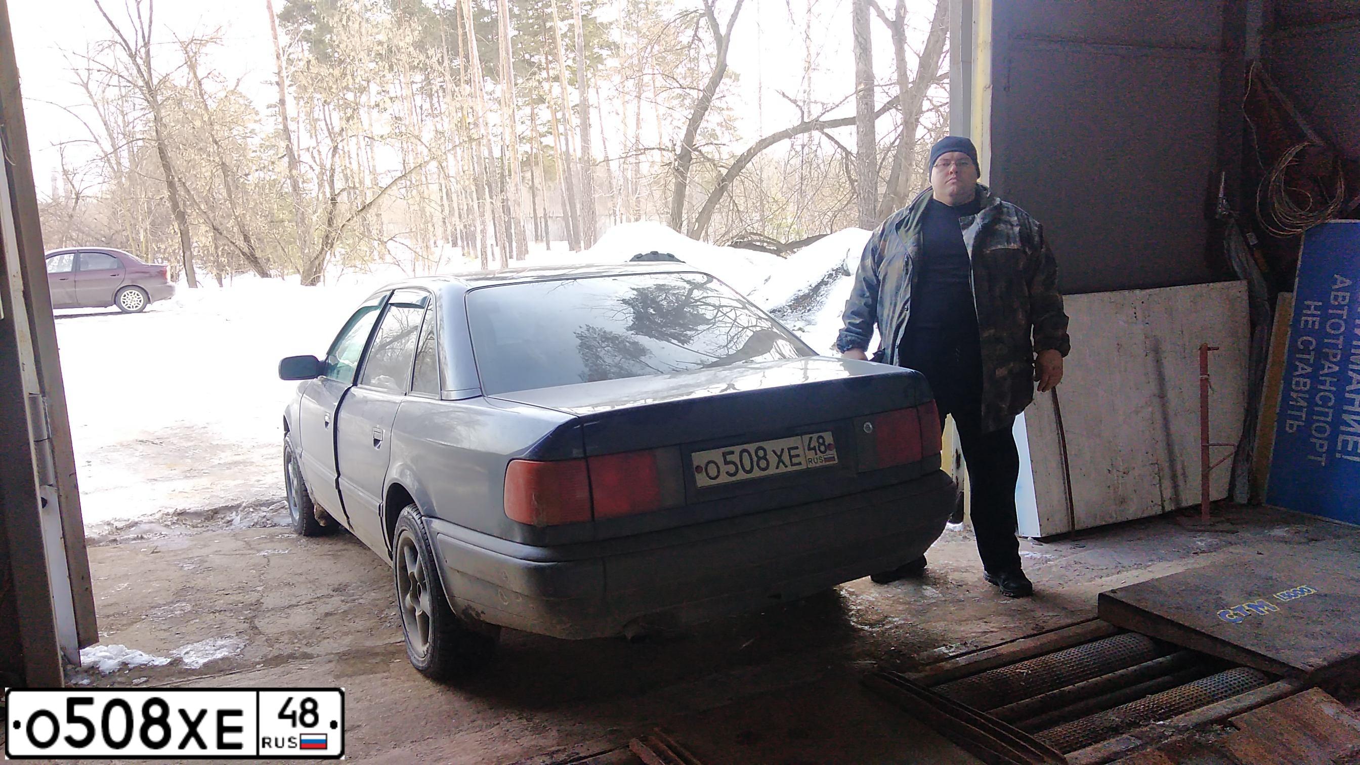 Фото автомобиля AUDI 100, 1991 — госномер О508ХЕ48. Цвет: СИНИЙ (ТЕМНО-СИНИЙ)