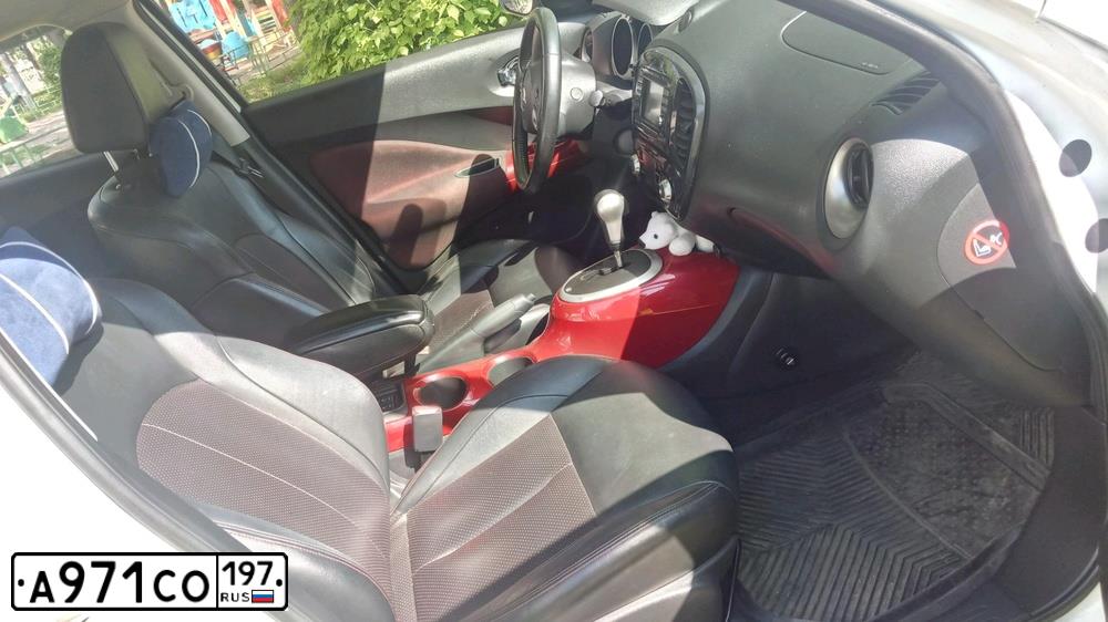 Фото автомобиля NISSAN JUKE, 2011 — госномер А971СО197. Цвет: Белый