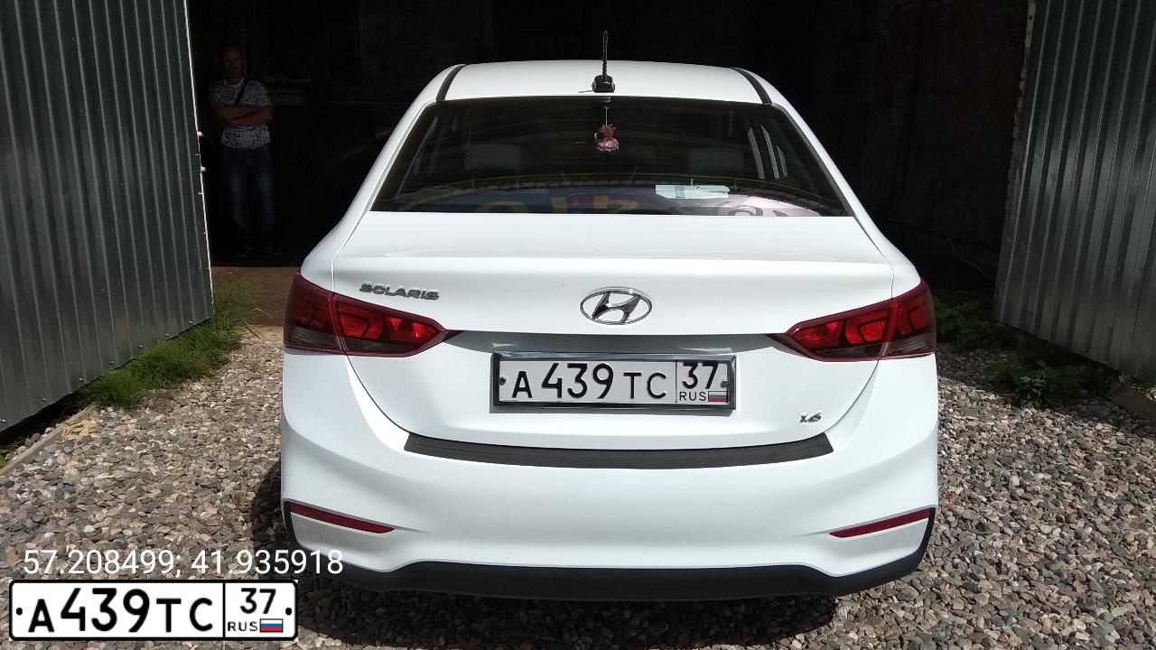 Фото автомобиля HYUNDAI SOLARIS, 2017 — госномер А439ТС37. Цвет: Белый
