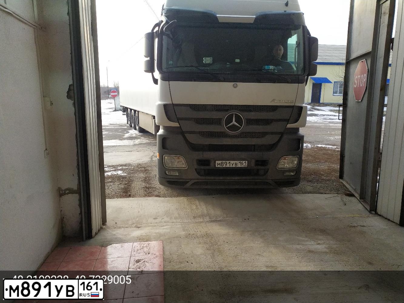 Фото автомобиля MERCEDES ACTROS, 2013 — госномер М891УВ161. Цвет: БЕЛЫЙ
