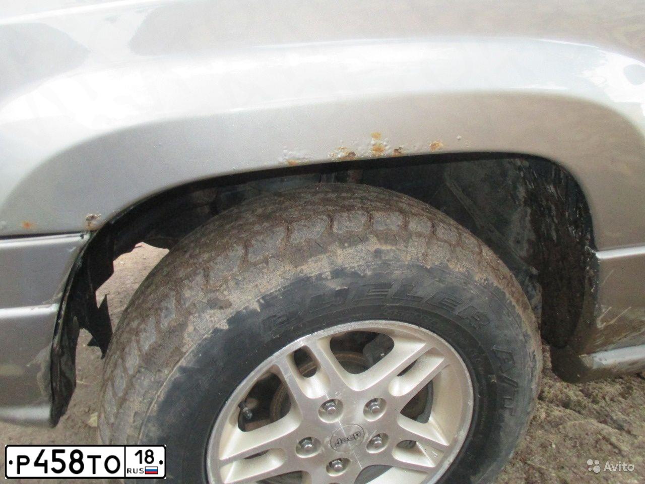 Фото автомобиля JEEP GRAND CHEROKEE, 1999 — госномер В660ВТ774. Цвет: СЕРЫЙ