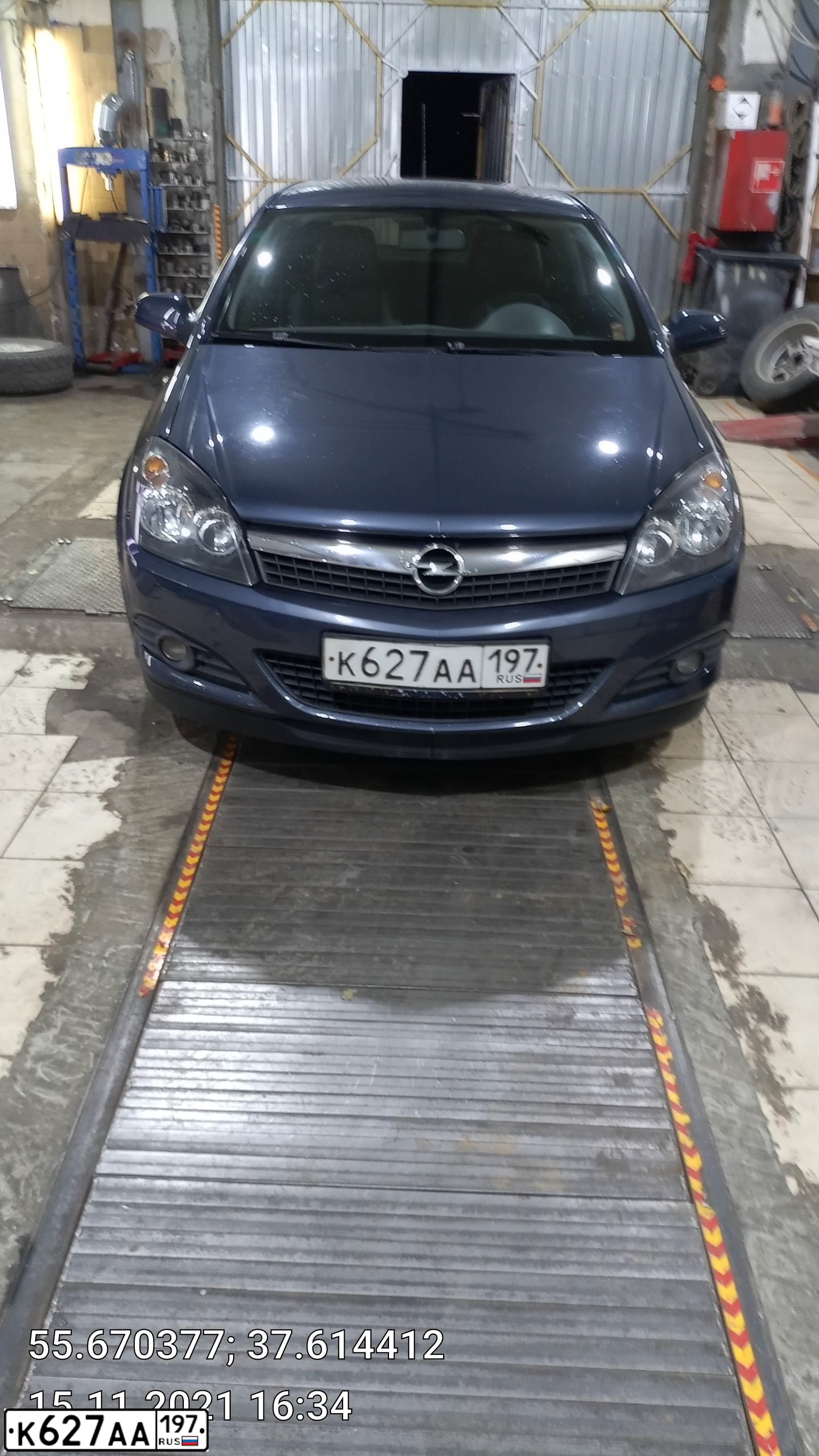 Фото автомобиля OPEL ASTRA, 2008 — госномер К627АА197. Цвет: ТЕМНО-СИНИЙ