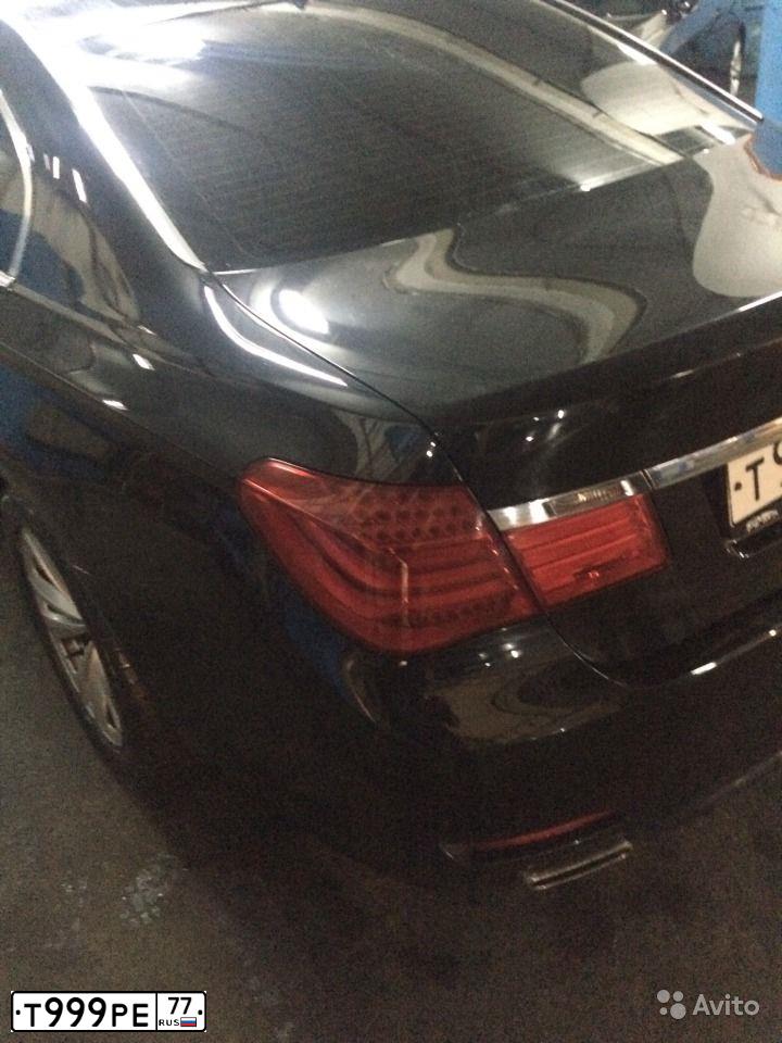 Фото автомобиля BMW W SERIE 7, 2009 — госномер Т999РЕ77. Цвет: ЧЕРНЫЙ
