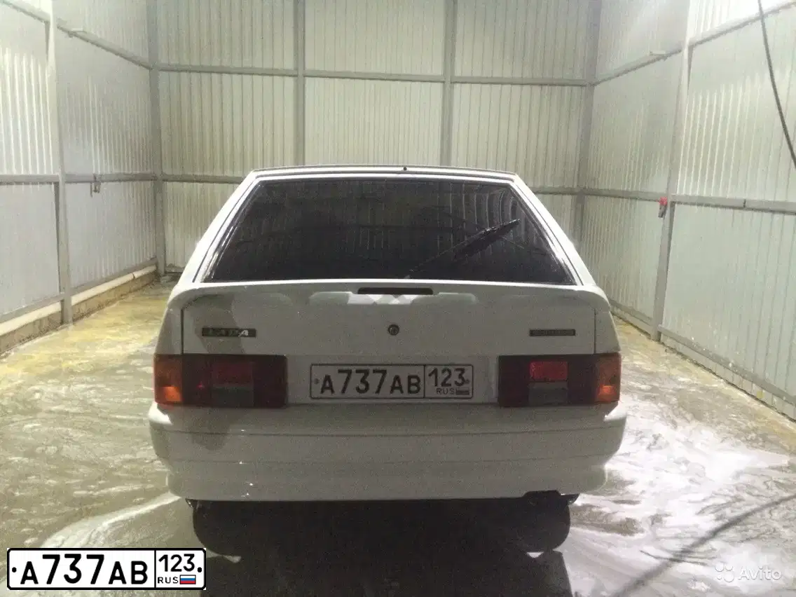 Фото автомобиля LADA 2114 SAMARA, 2010 — госномер У993НА193. Цвет: Белый