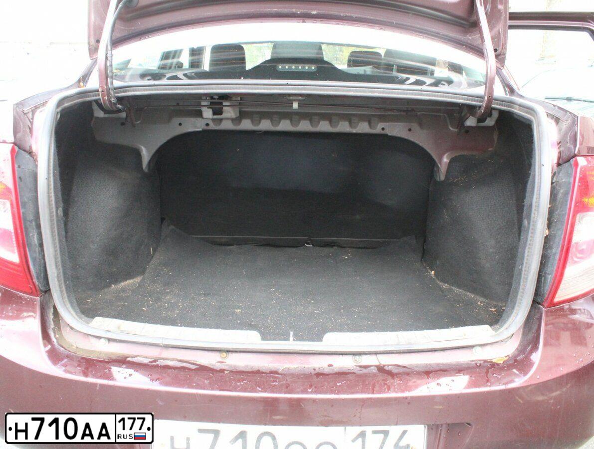 Фото автомобиля SKODA FABIA, 2004 — госномер Е300ОХ71. Цвет: Белый