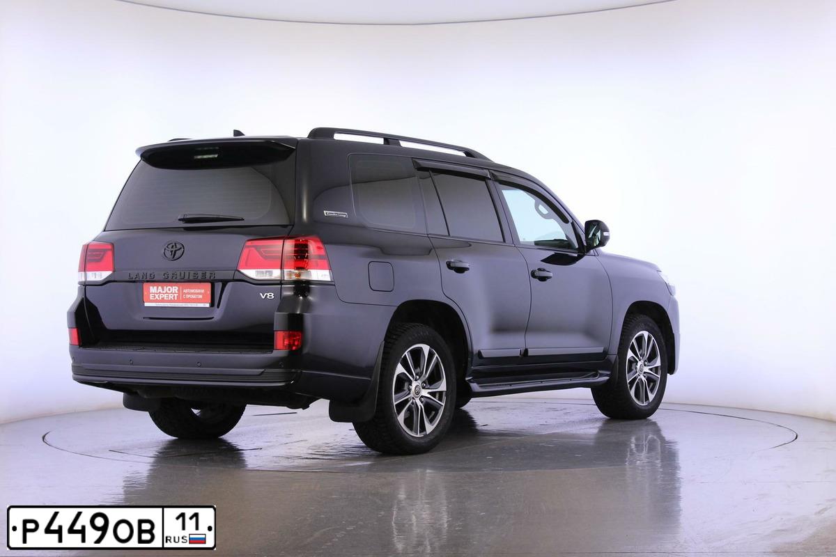 Фото автомобиля TOYOTA LANDCRUISER 200, 2020 — госномер У016ОМ797. Цвет: ЧЕРНЫЙ