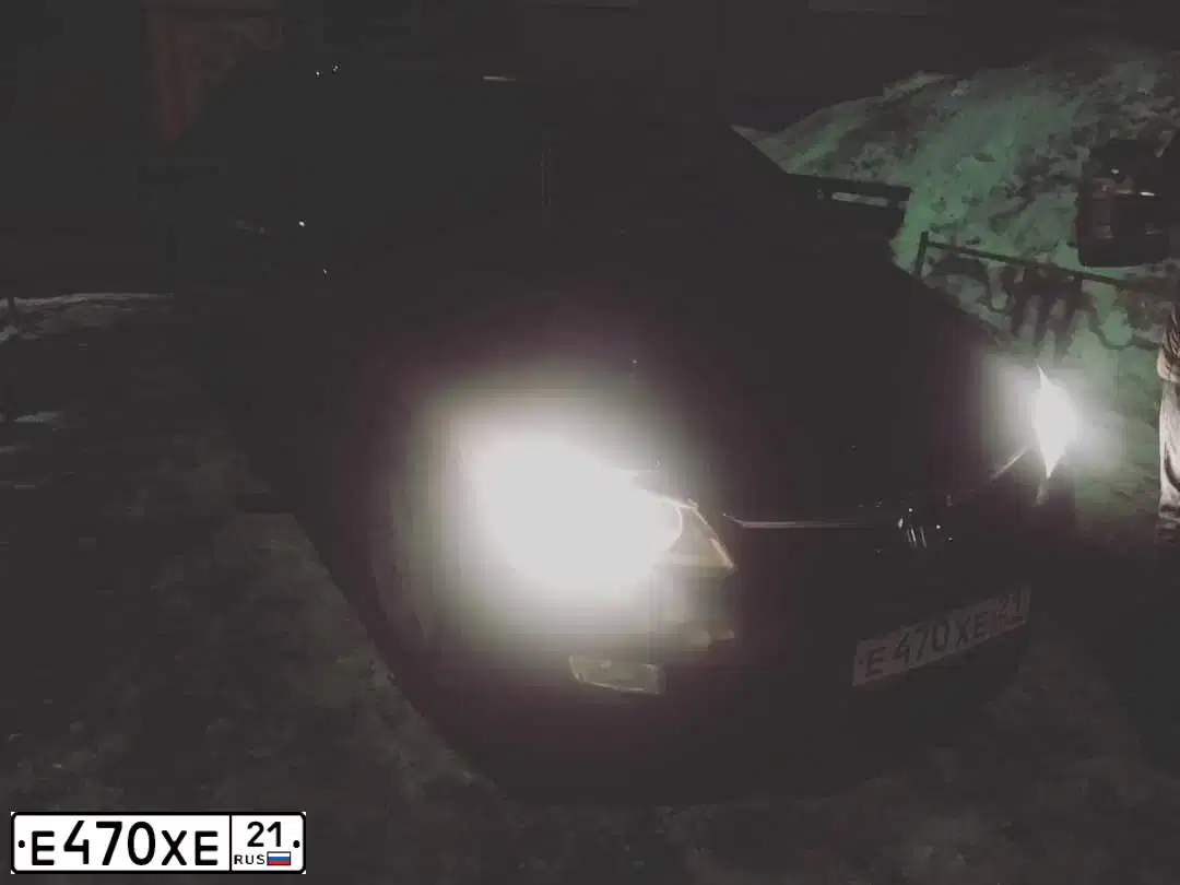 Фото автомобиля HONDA CIVIC, 2008 — госномер Е470ХЕ21. Цвет: ЧЕРНЫЙ